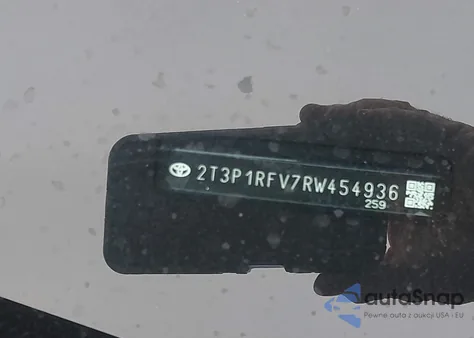 2024 Toyota Rav4 Xle z USA, uszkodzony, nr VIN 2T3P1RFV7RW454936